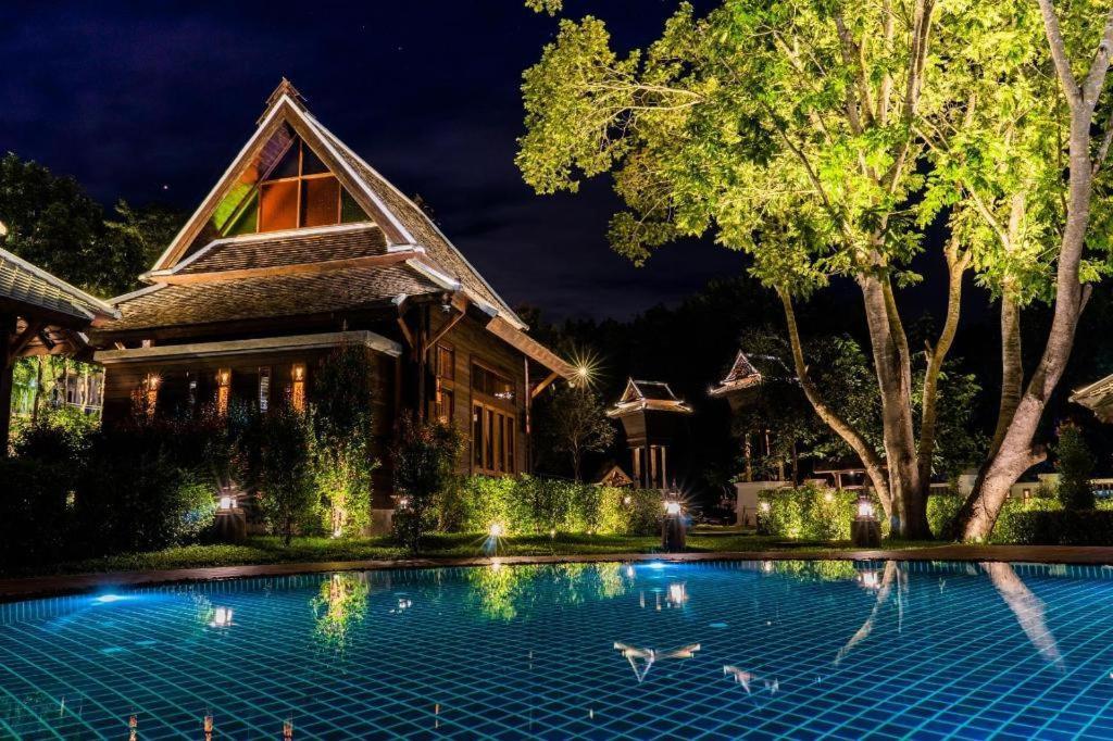 Ruean Racha Hotel Chiang Mai Buitenkant foto