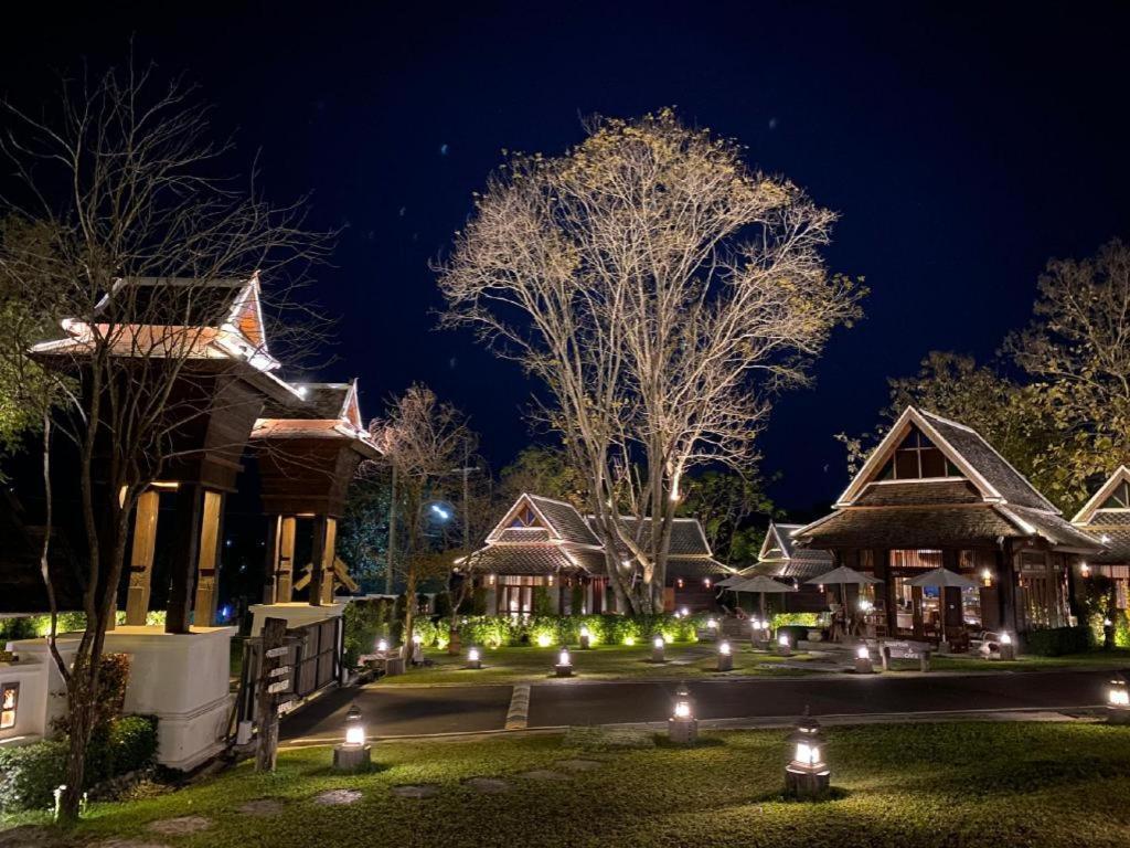 Ruean Racha Hotel Chiang Mai Buitenkant foto