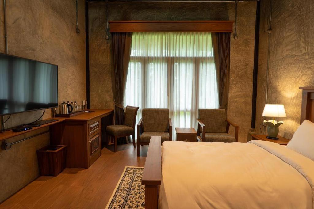 Ruean Racha Hotel Chiang Mai Buitenkant foto