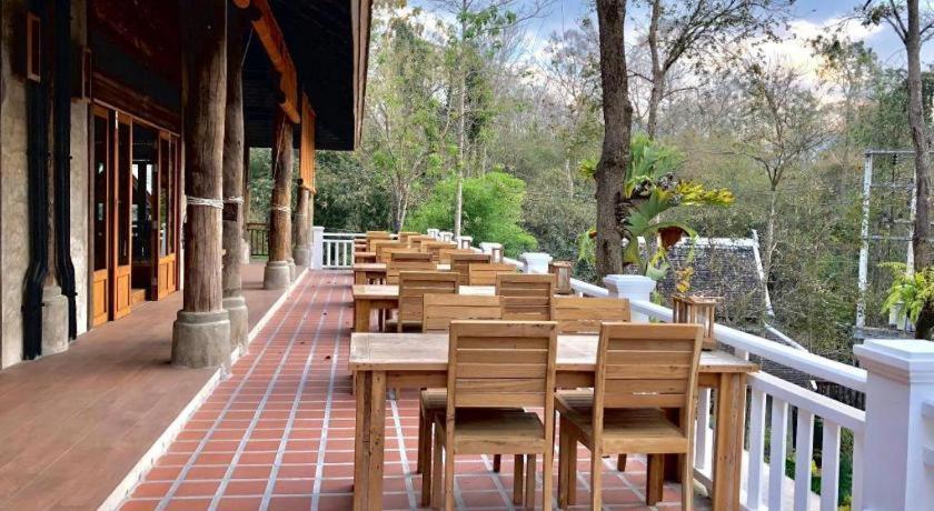 Ruean Racha Hotel Chiang Mai Buitenkant foto