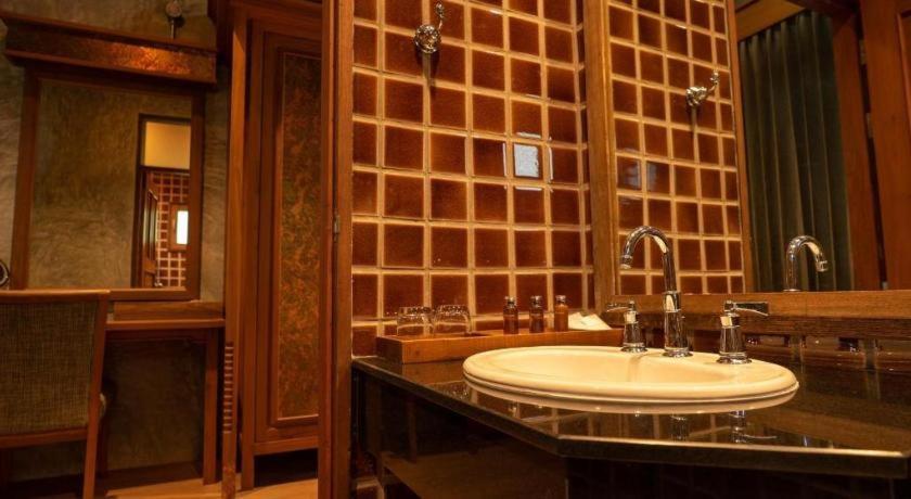 Ruean Racha Hotel Chiang Mai Buitenkant foto