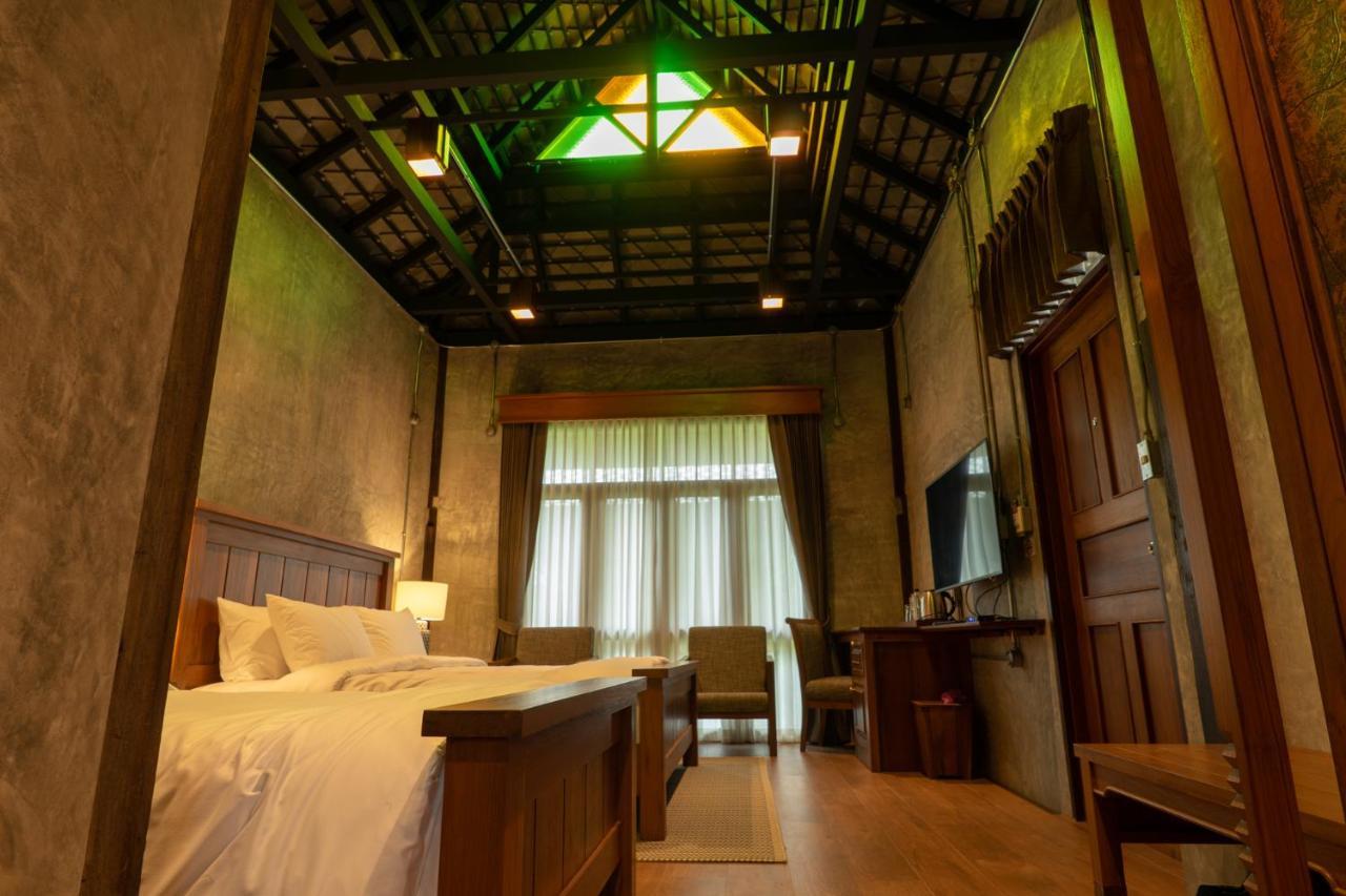 Ruean Racha Hotel Chiang Mai Buitenkant foto