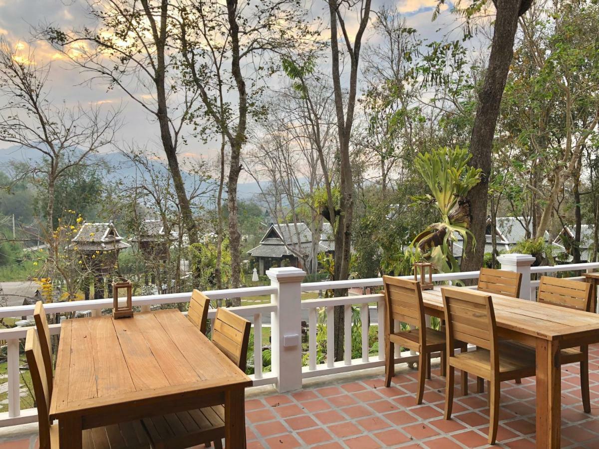 Ruean Racha Hotel Chiang Mai Buitenkant foto