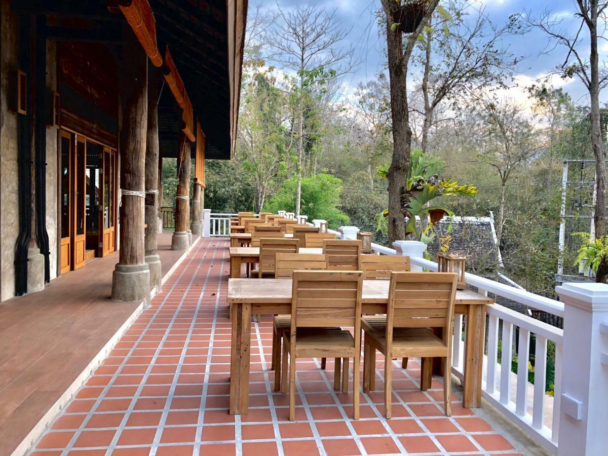 Ruean Racha Hotel Chiang Mai Buitenkant foto